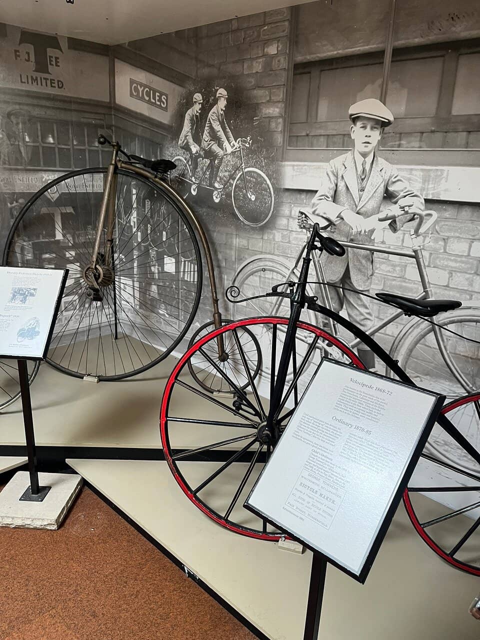 Victorian Era Displays