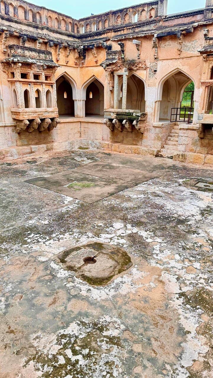 Intricate Balcony Carvings