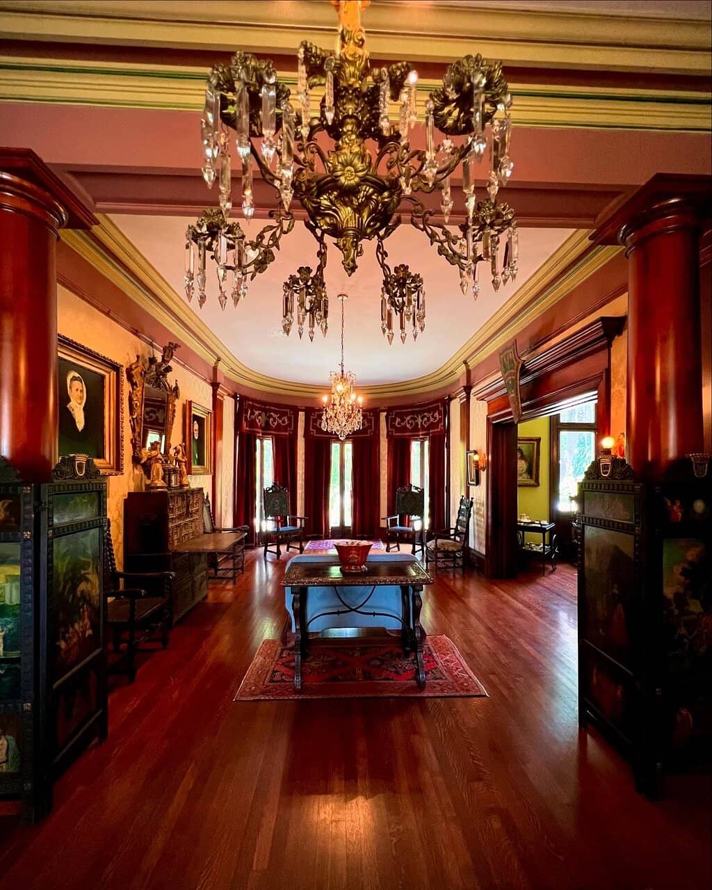 Beautiful Grounds & Gardens