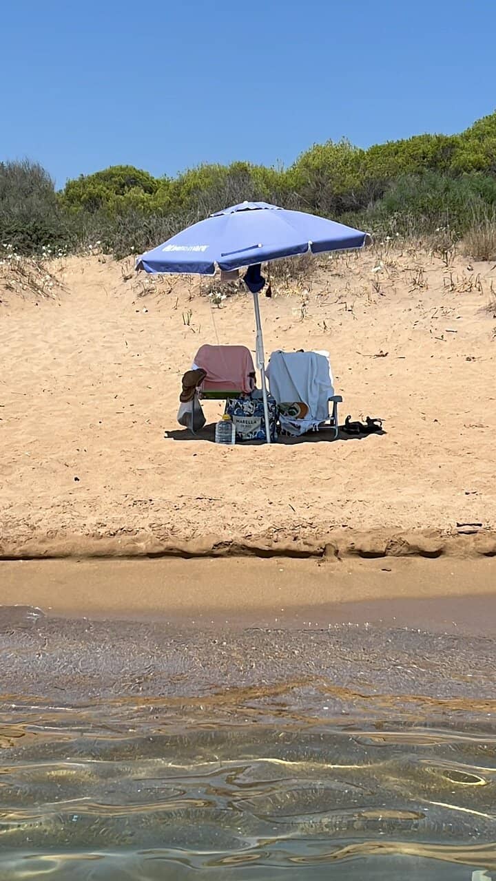 Crystal-Clear Shallow Waters