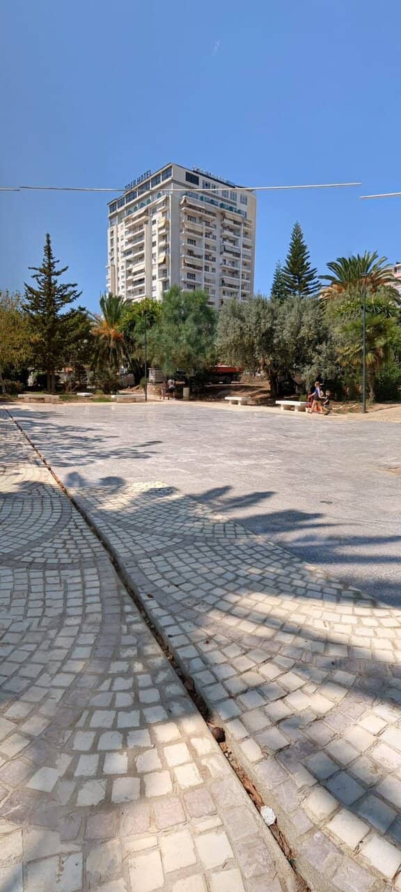Vertical photo