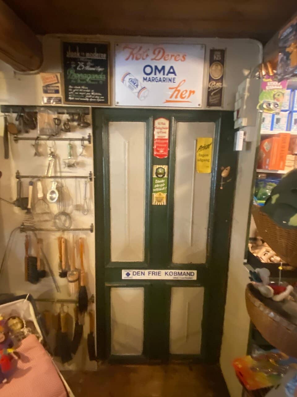 Cozy Cafe Experience