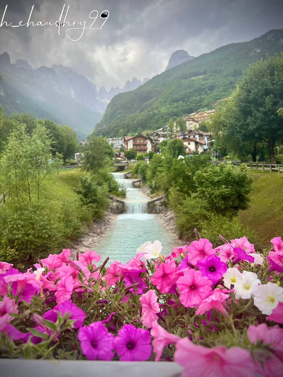 Chairlift to Mountain Views
