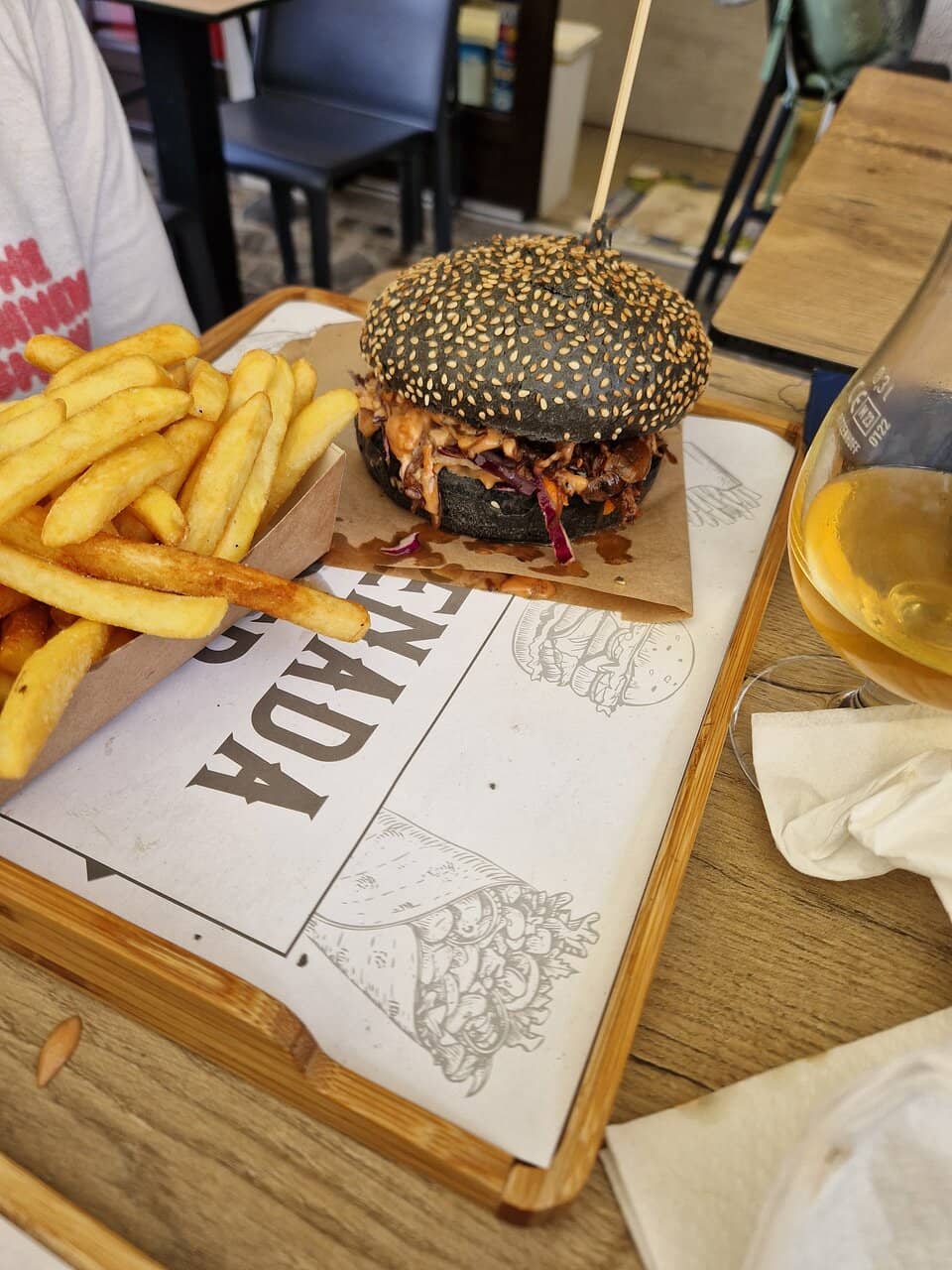 Picturesque Outdoor Dining