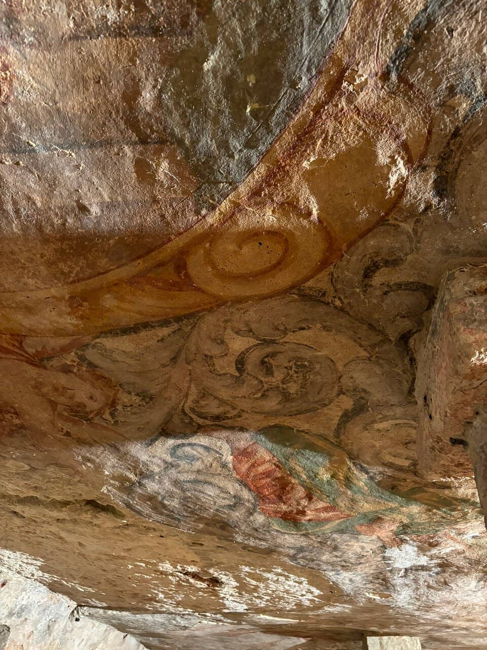 Monopoli's Charming Streets