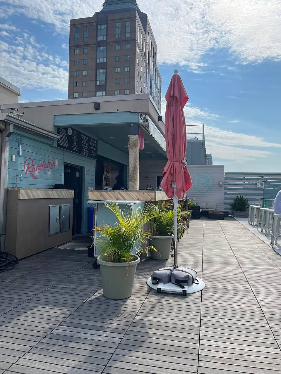 Craft Beer & Cocktails