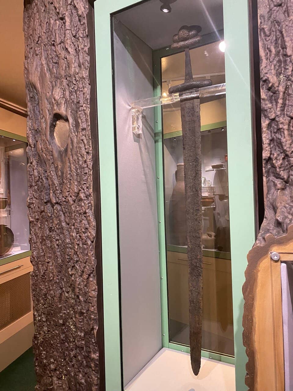 Chertsey Abbey History