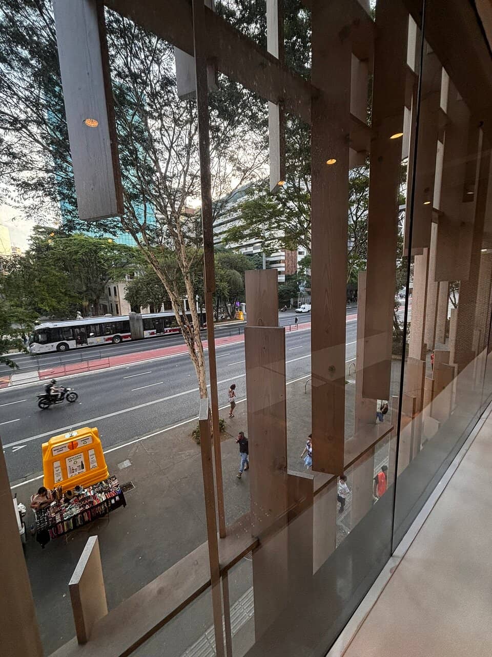 Library & Reading Space