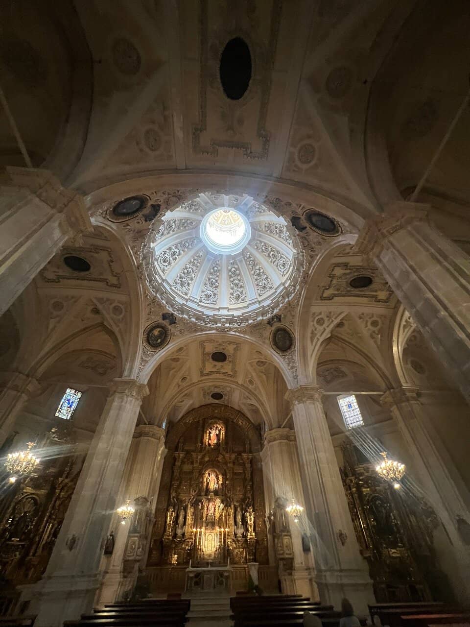 Pojana Altar