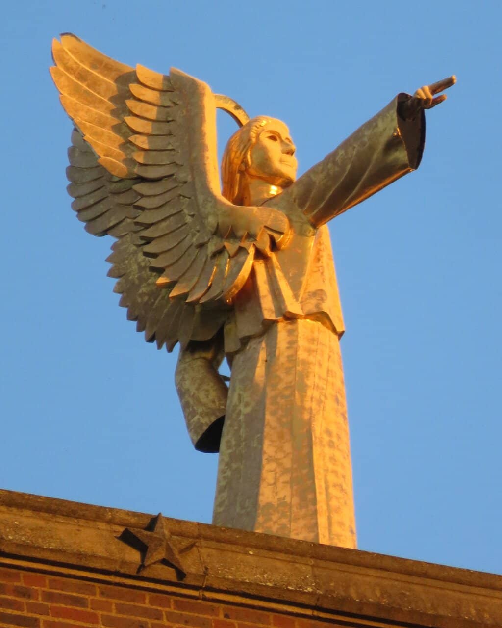 Knife Angel Installation