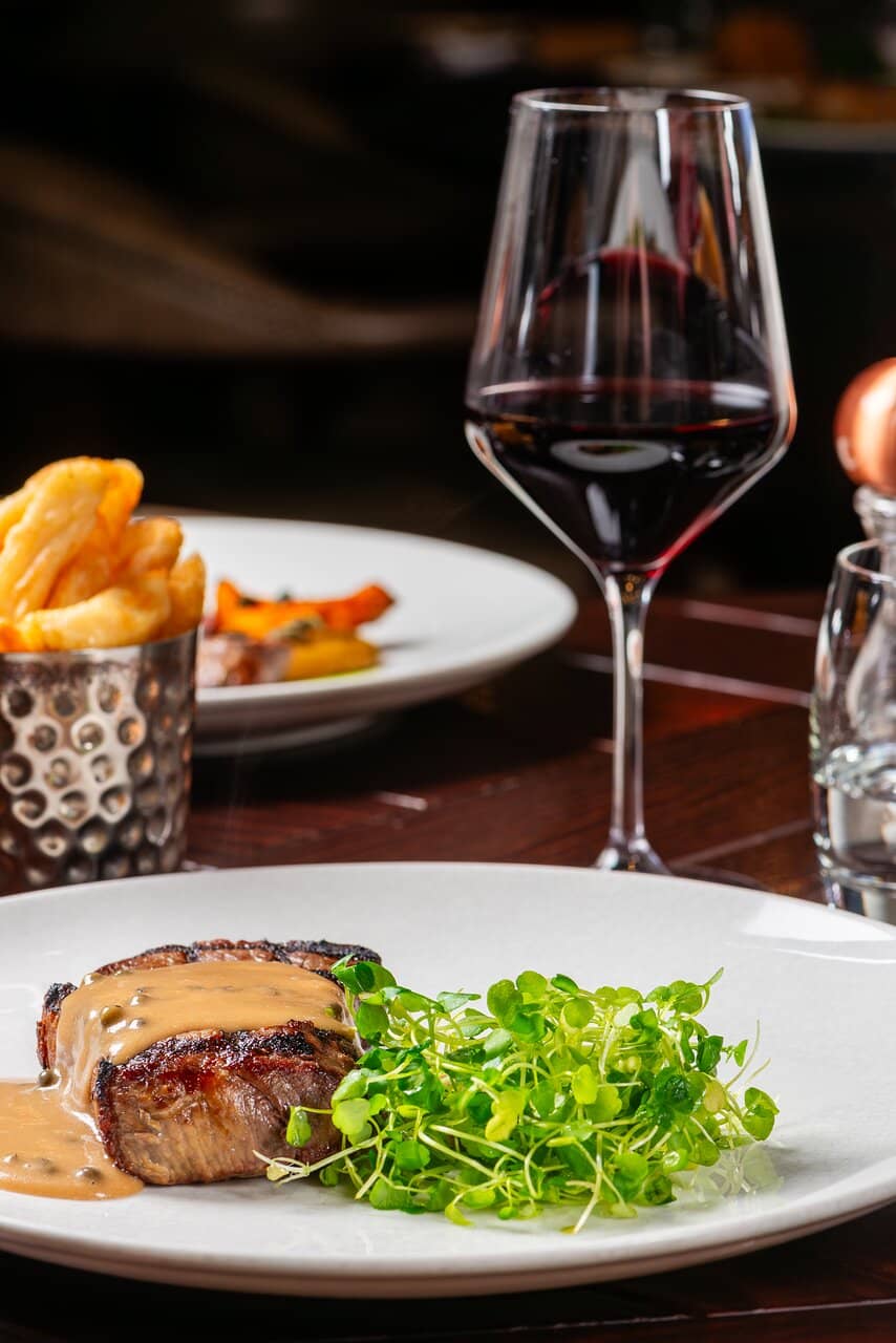 Modern Ambiance & Lighting