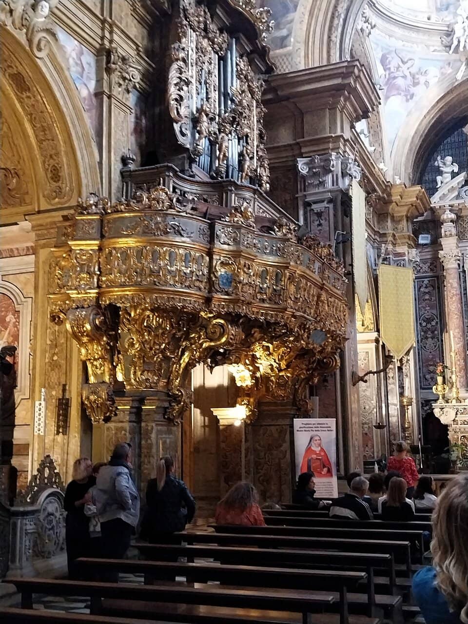 The 'Munaciello' Legend