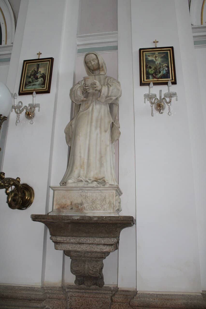 Vertical photo