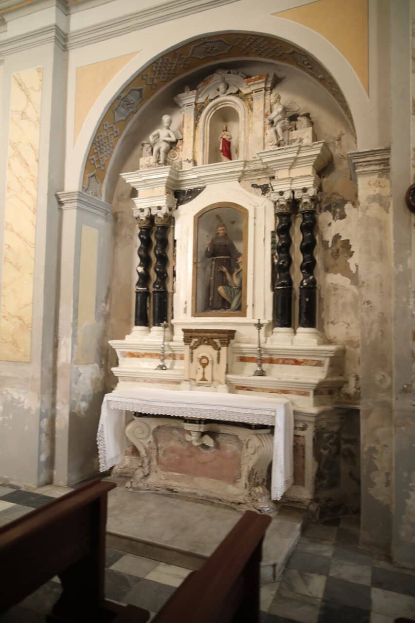 The Grand Exterior Clock