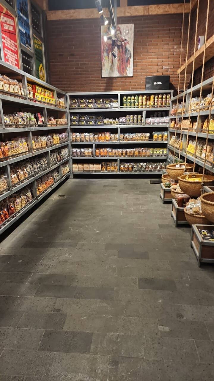 Osingdeles Cafe & Resto