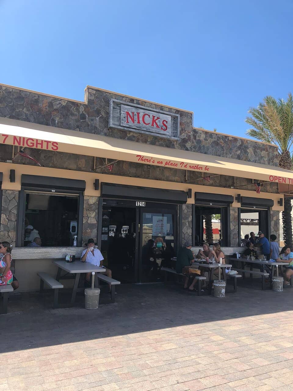 Juicy Burgers & Crispy Fries