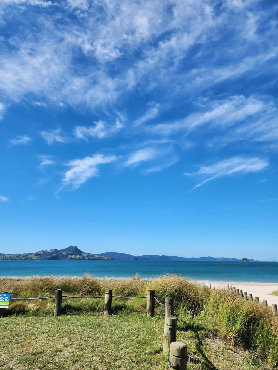 Cooks Beach Itself