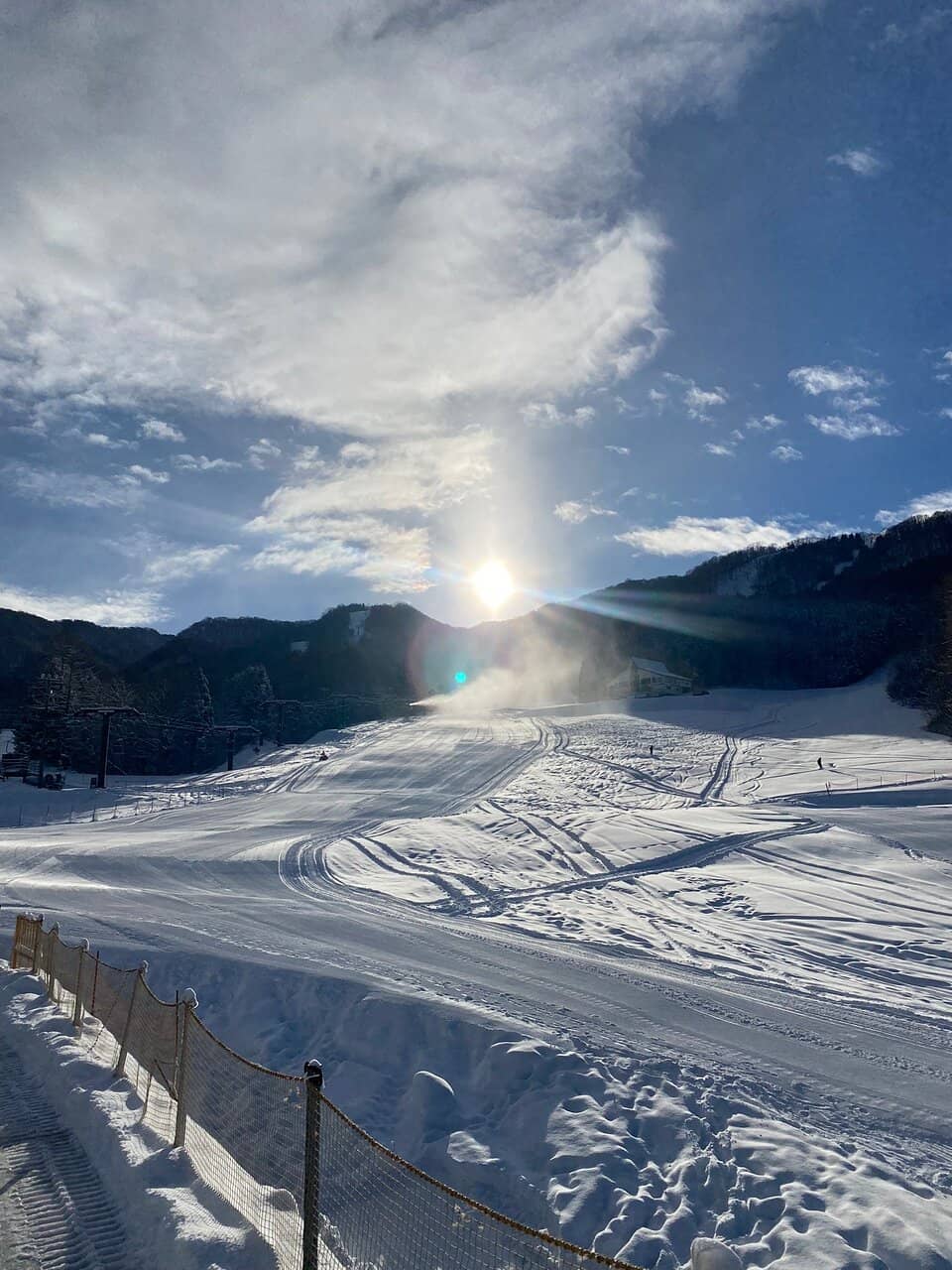 Panoramic Mountain Views