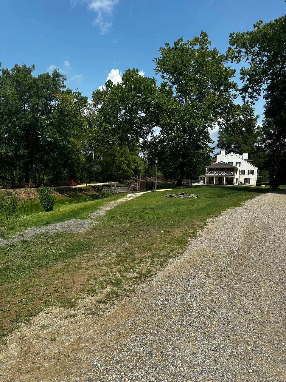 Overlook Trail