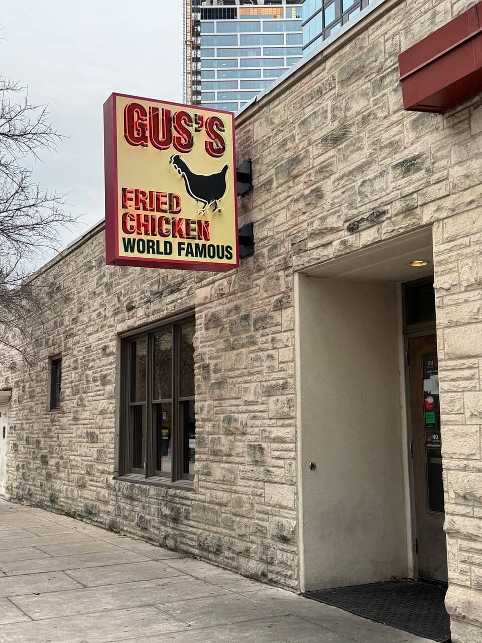 Classic Hole-in-the-Wall Ambiance