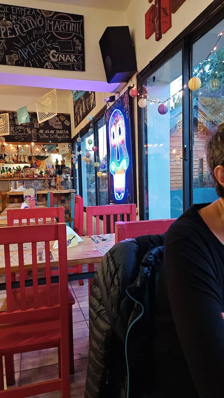 Vibrant Mexican Ambiance