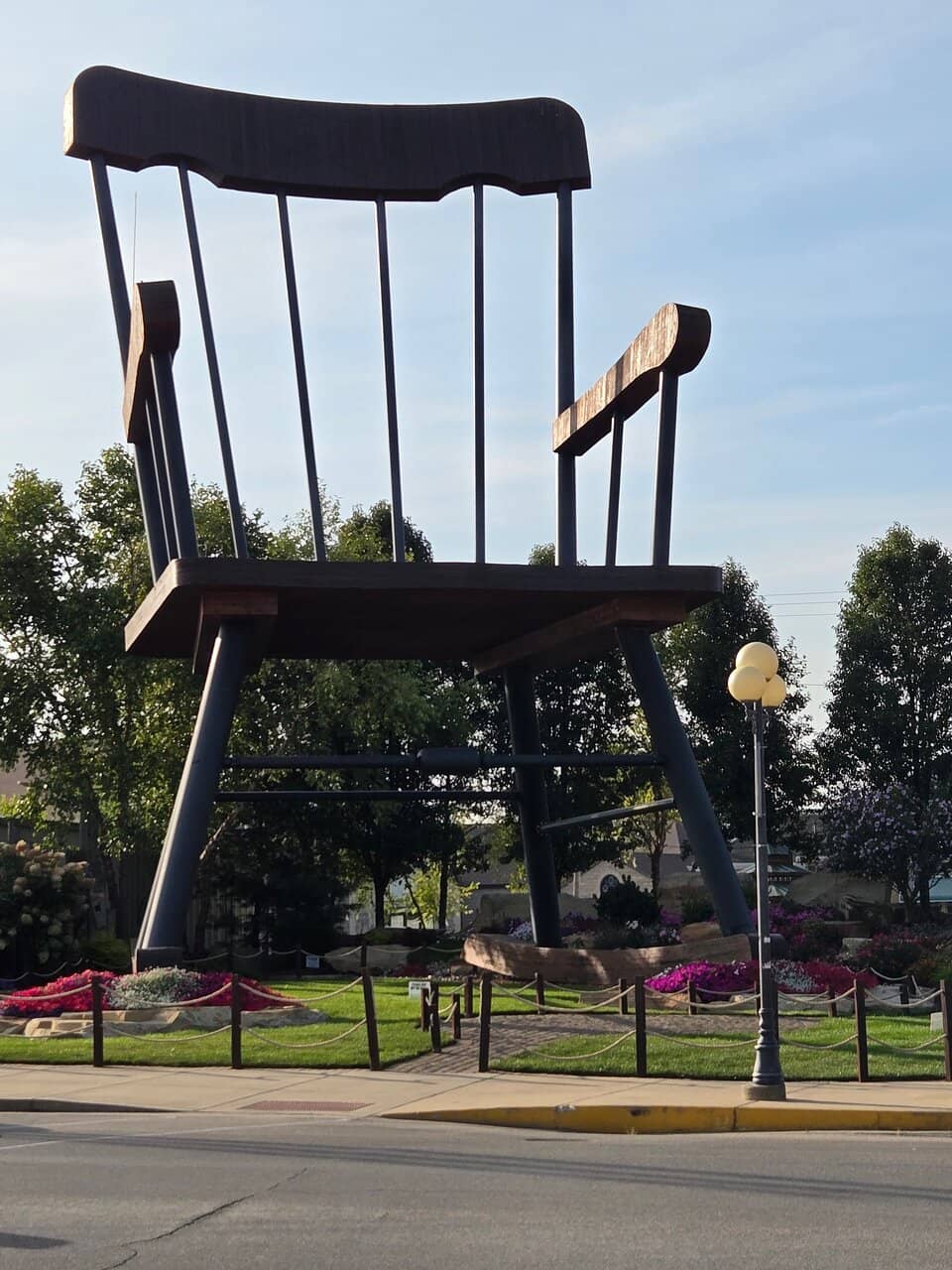World's Largest Mailbox