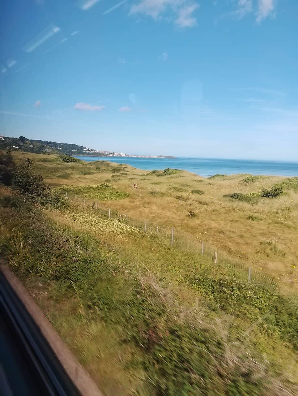 Art Galleries & Shops