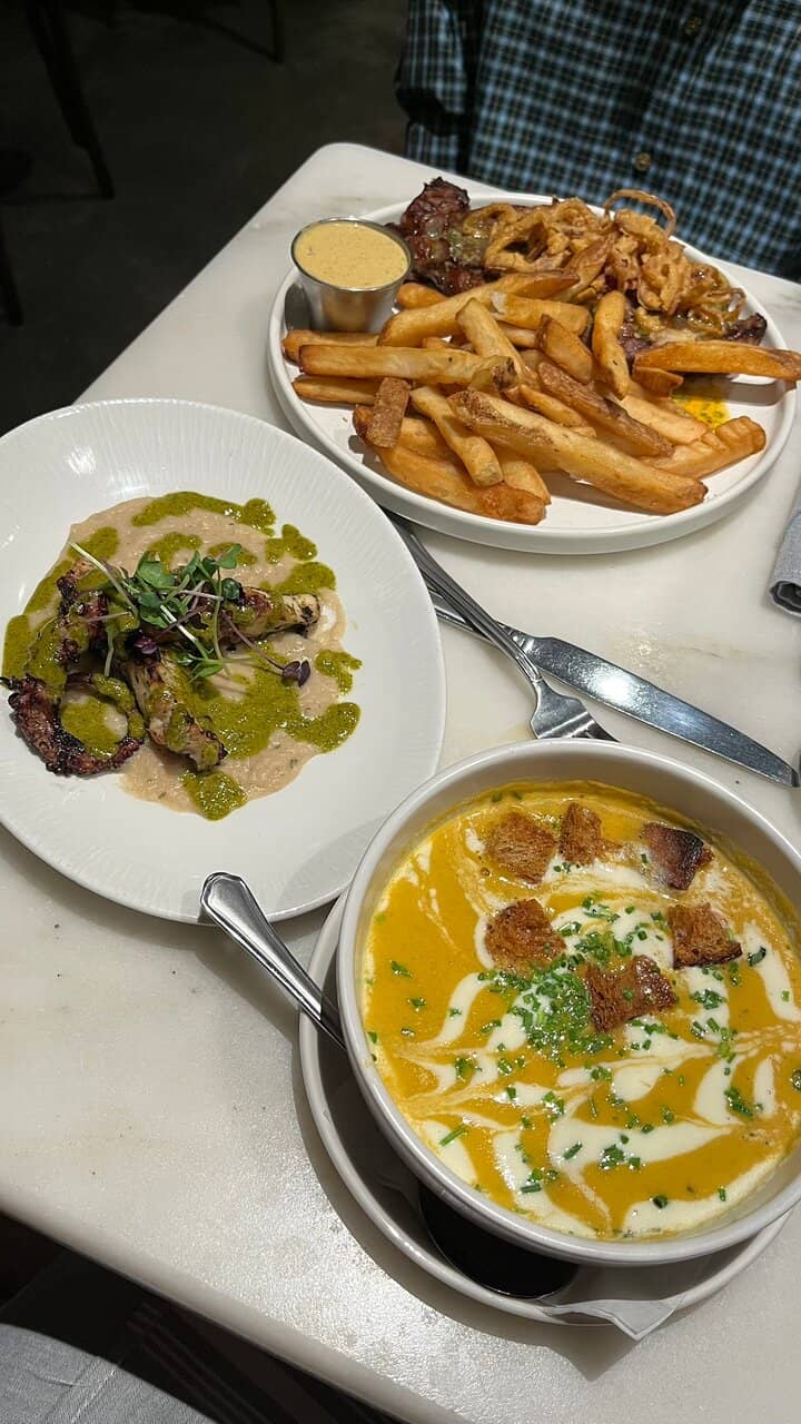 Signature Shrimp & Grits