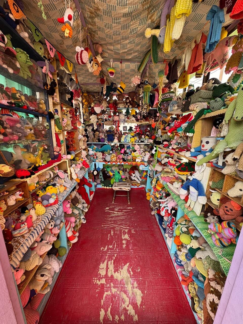 The Vintage Photo Stand