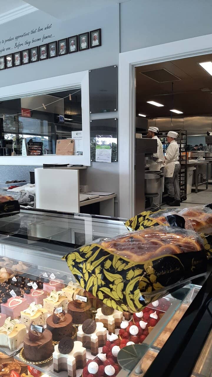 Flaky Pastries & Croissants