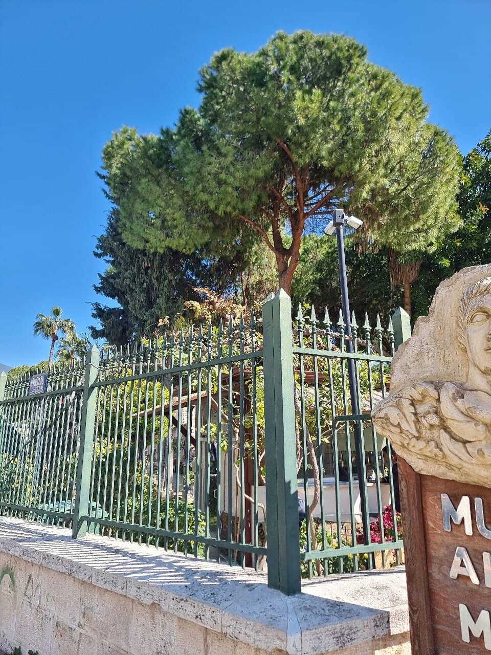 Ancient Pottery and Jewelry