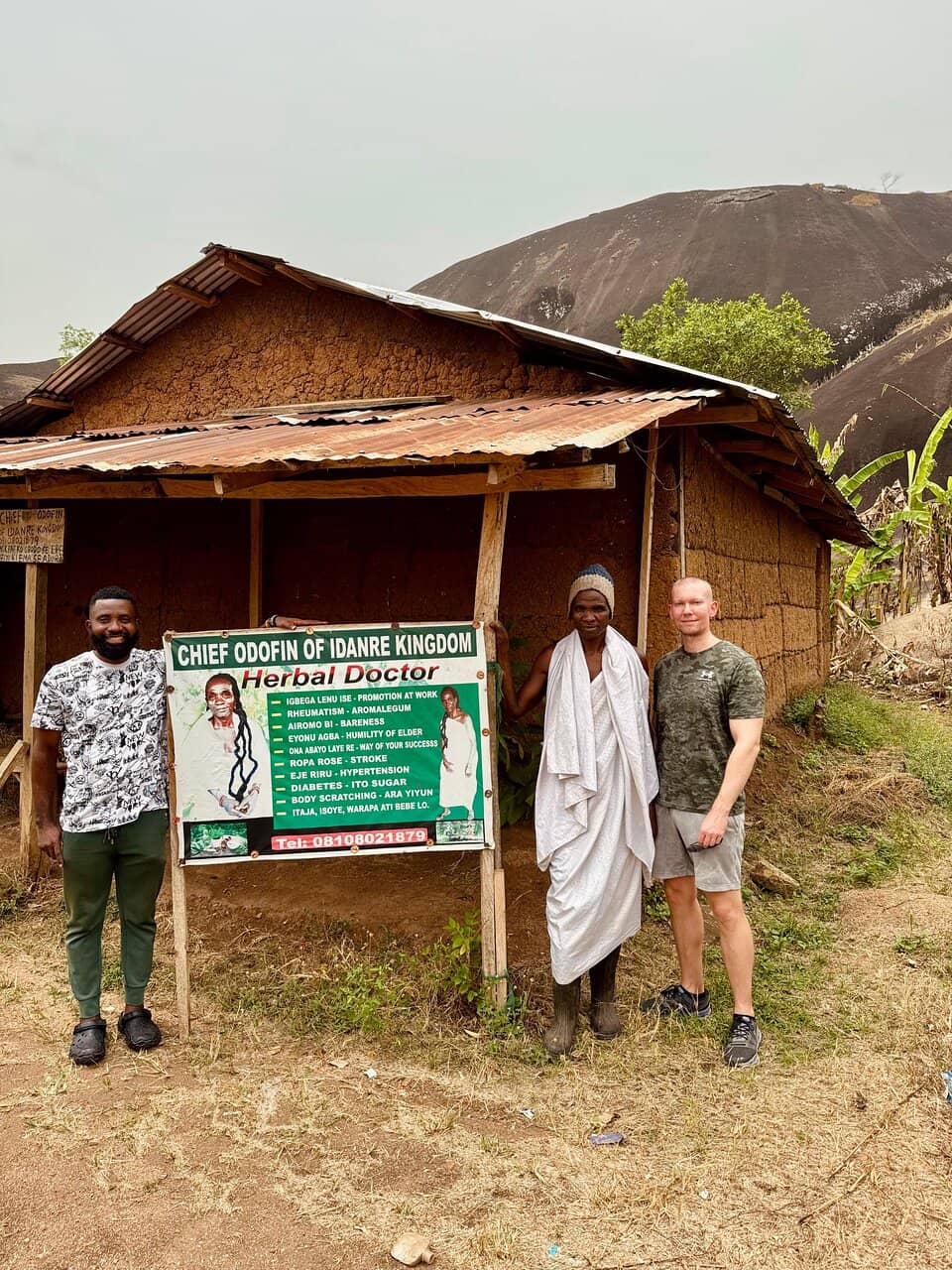 Thunder Water (Omi Aopara)