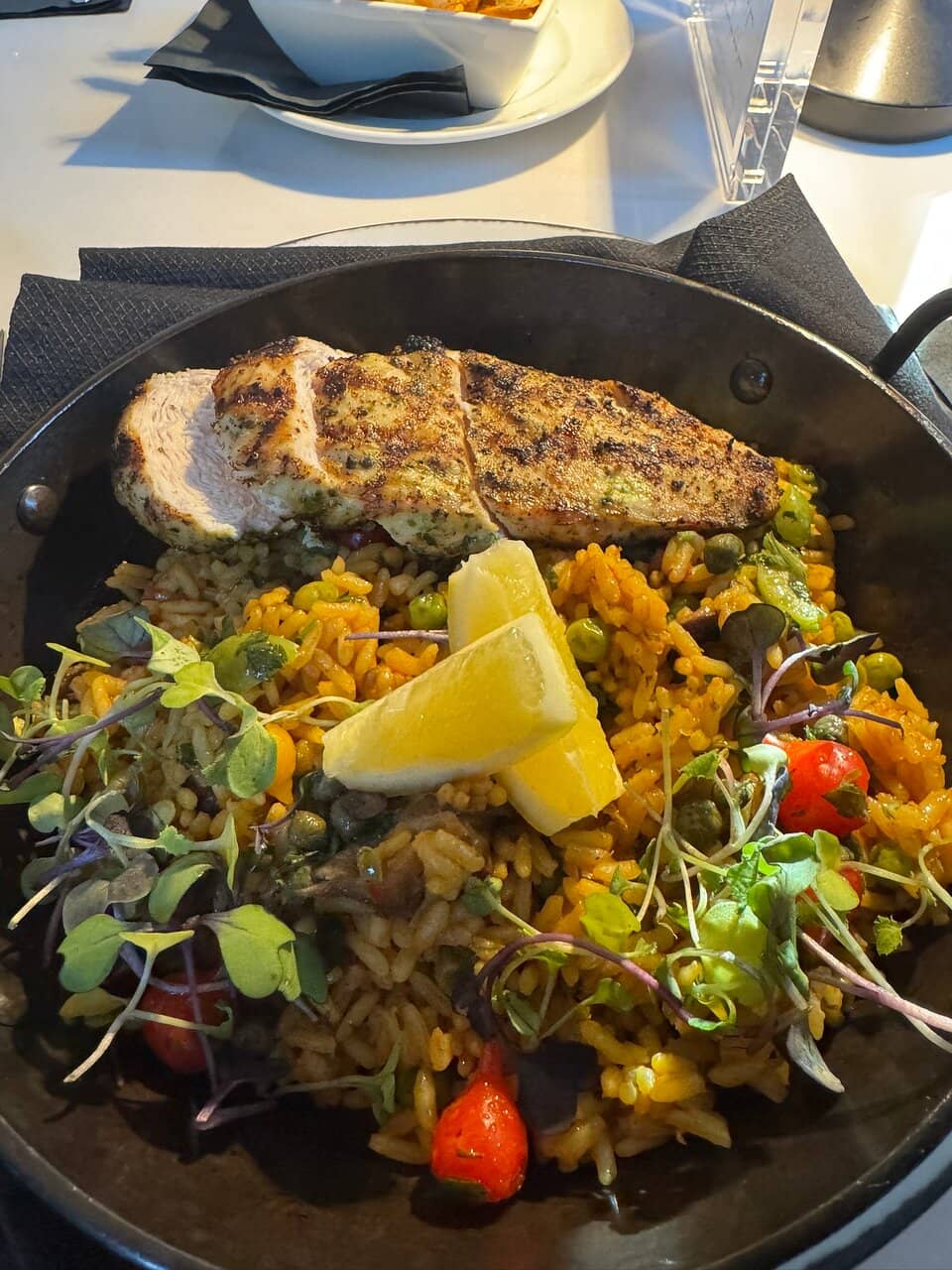 Paella Entree with Scallops