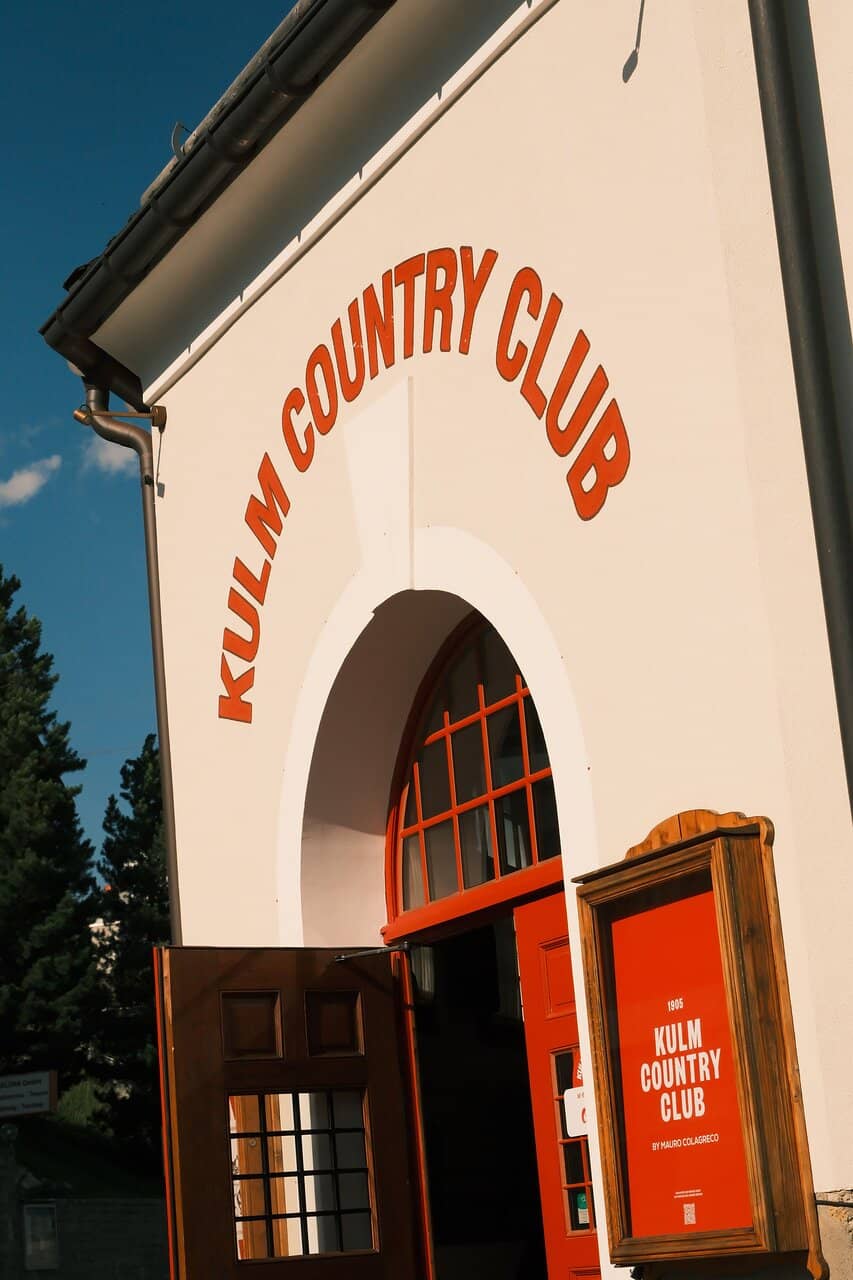 Vintage Bobsled Decor