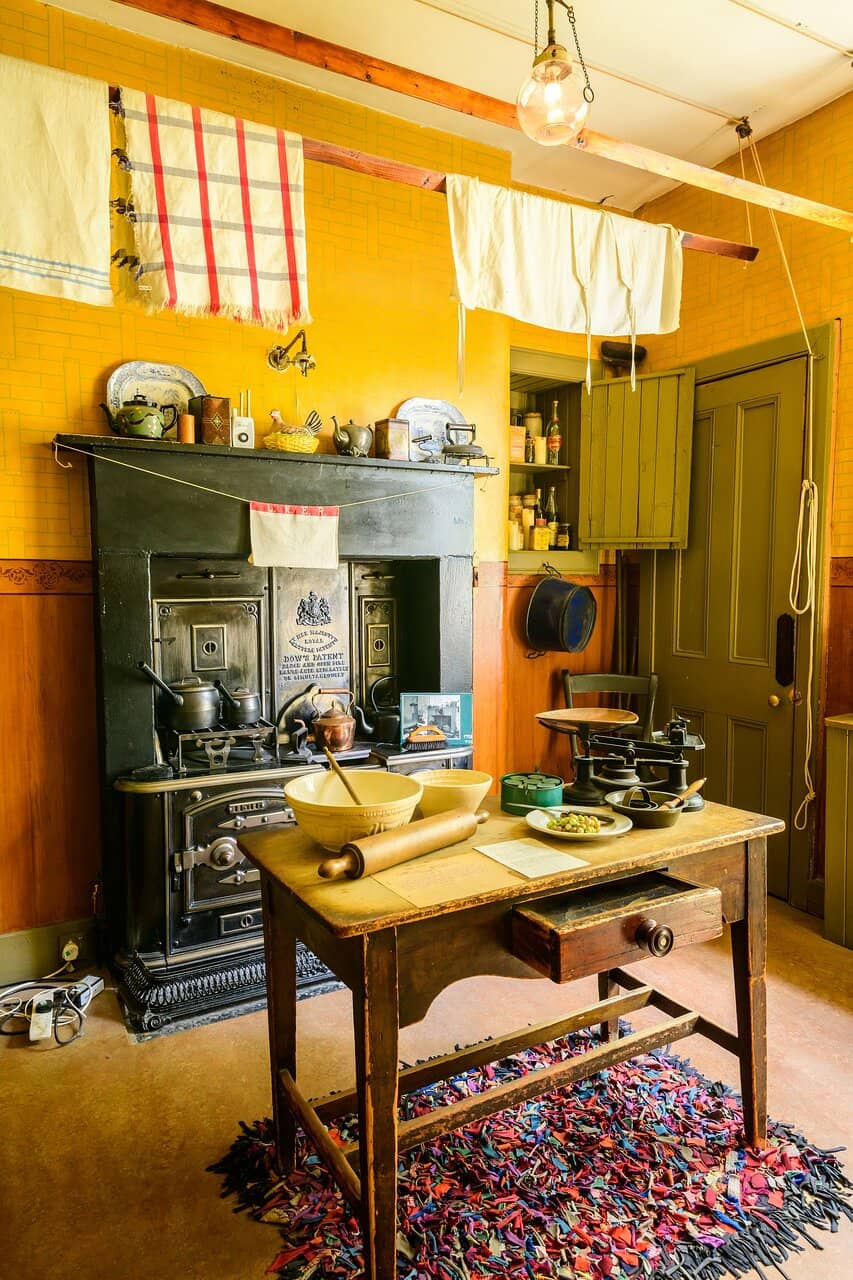 Miss Toward's Living Space