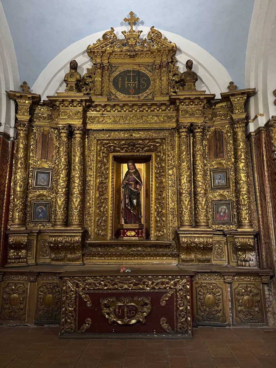Elaborate Gold Leaf Retablos