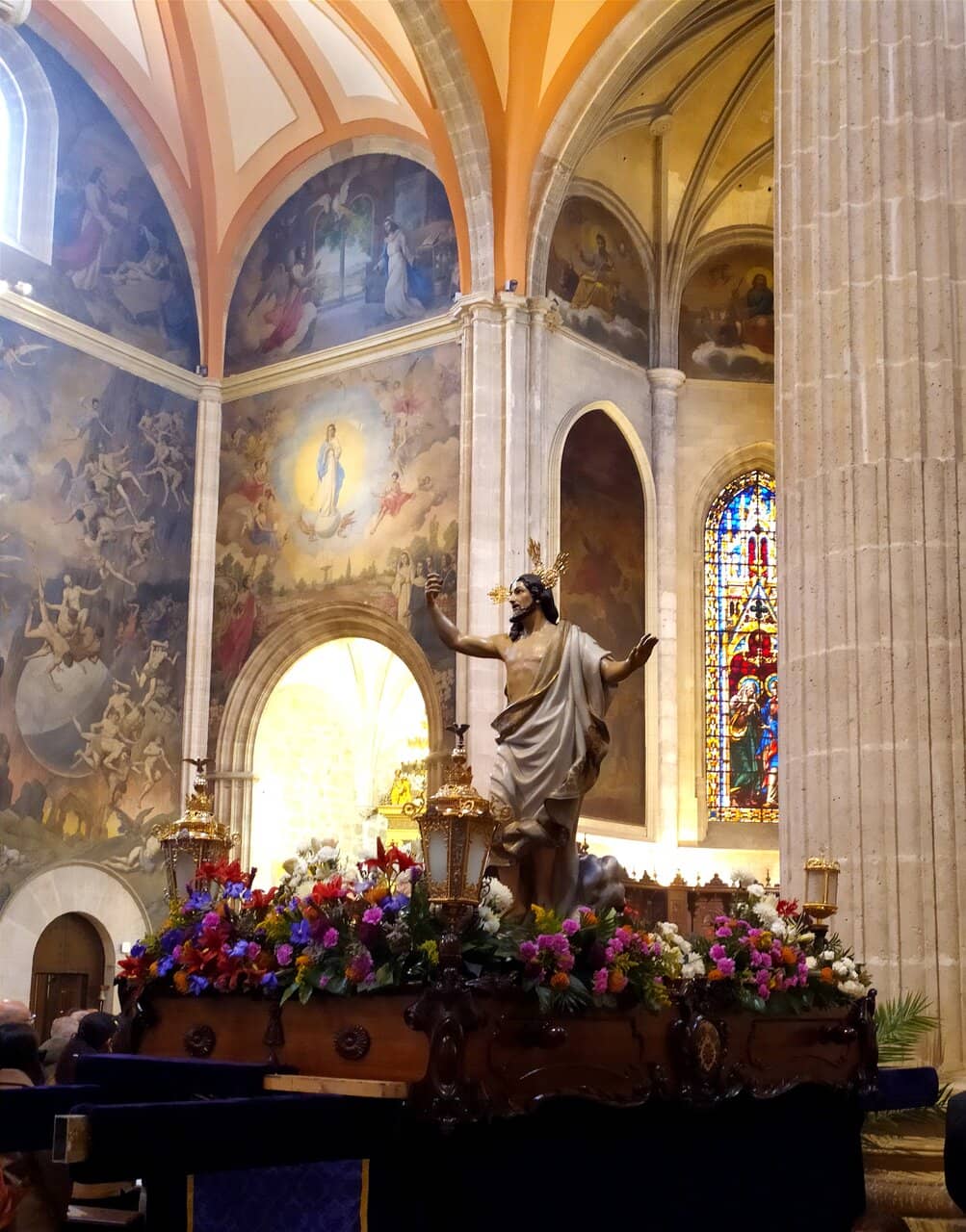 Plaza Virgen de los Llanos