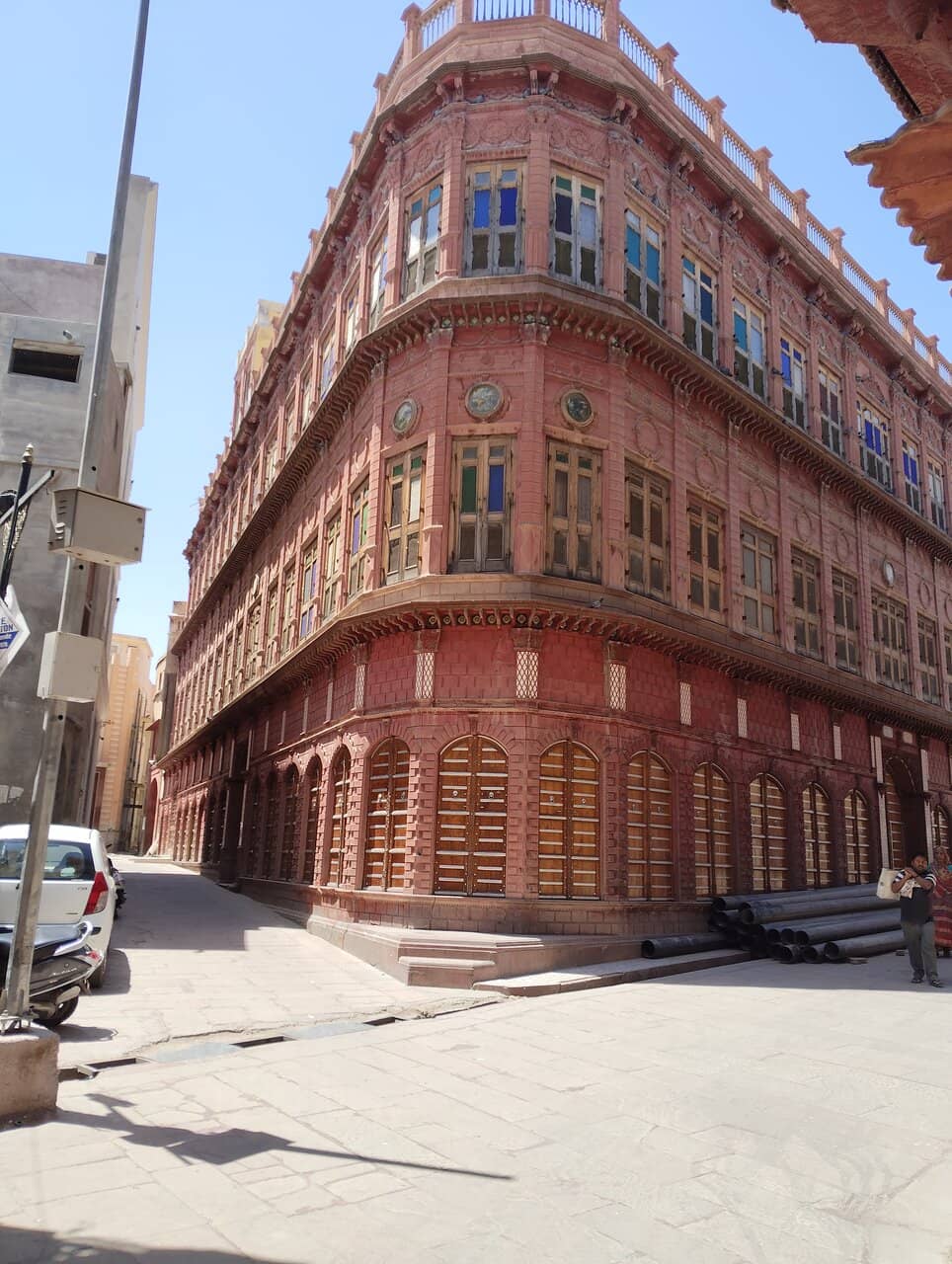 Jharokhas and Jaalis