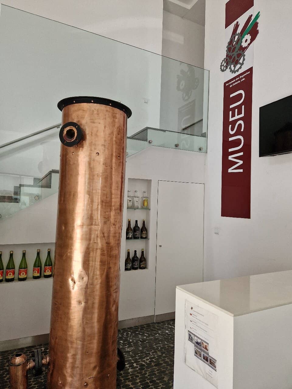 Fresh Sugarcane Juice & Poncha