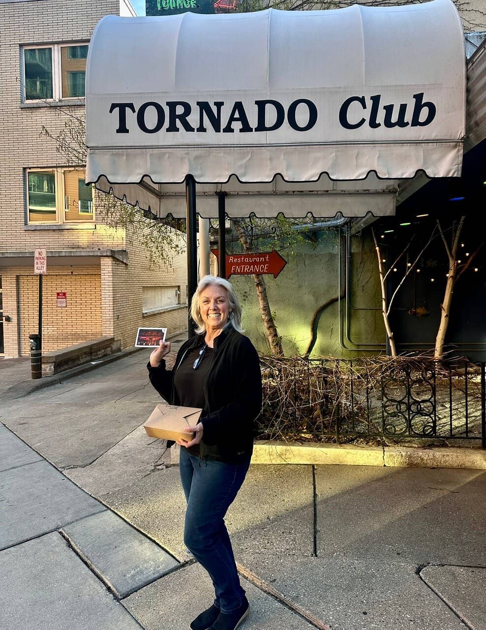 Vintage Supper Club Atmosphere