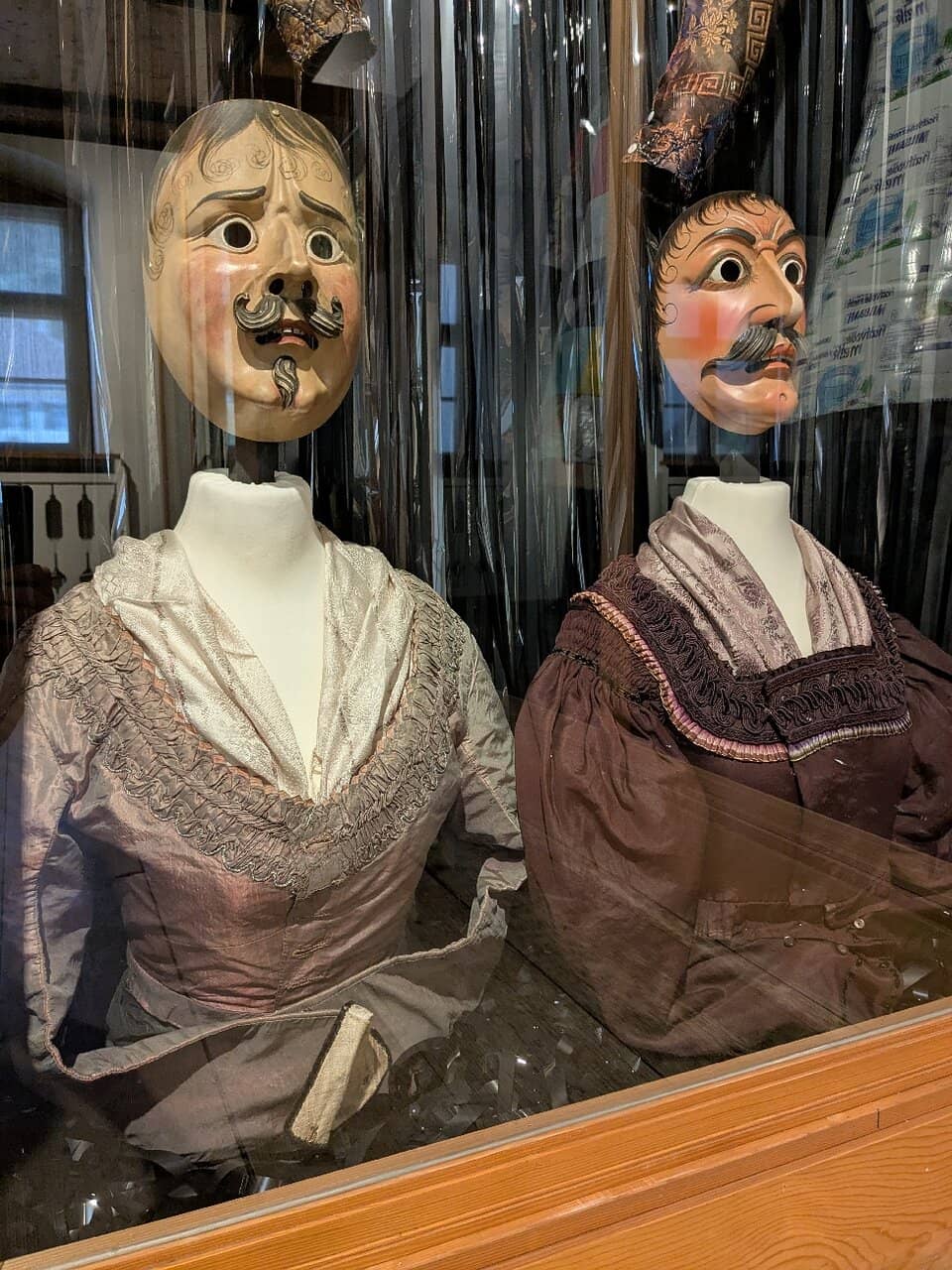 Carnival & Folk Art