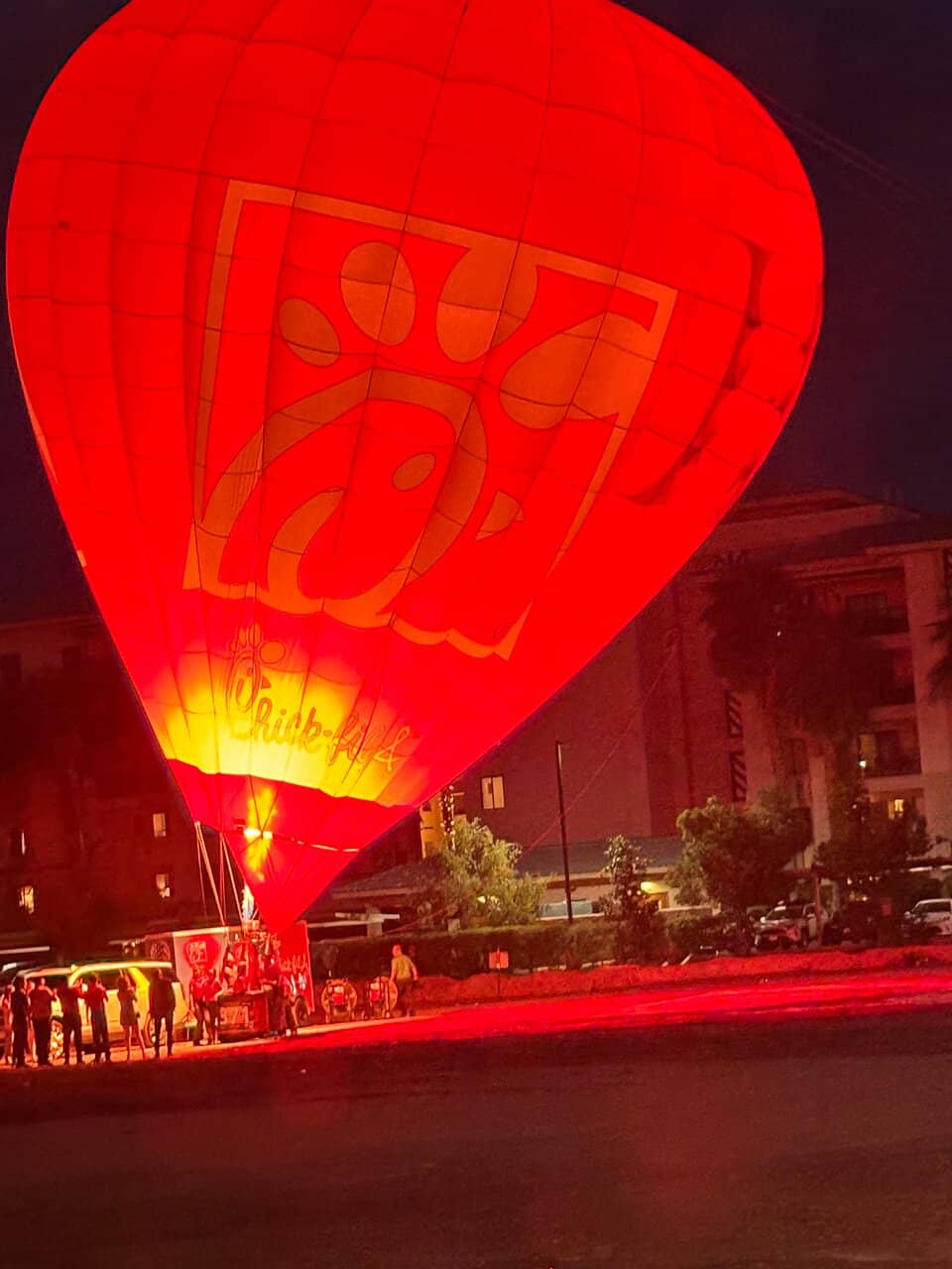 Refreshing Peach Frosted Lemonade