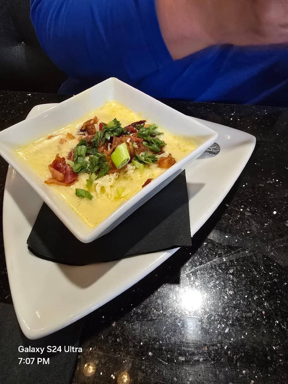 Queso Cheese Dip with Tortilla Chips