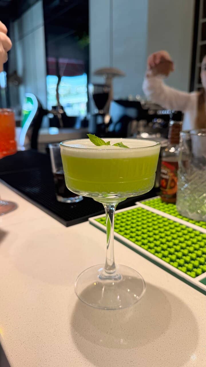 Multiple Outdoor Pools & Water Park