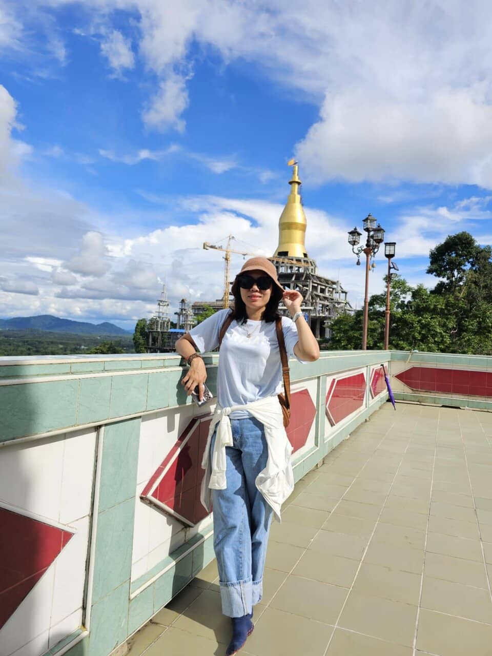 Tranquil Lake and Gardens