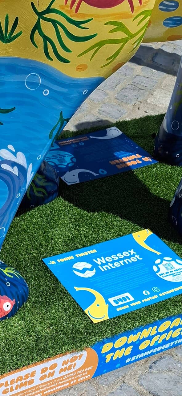 Fossil Details on the Statue