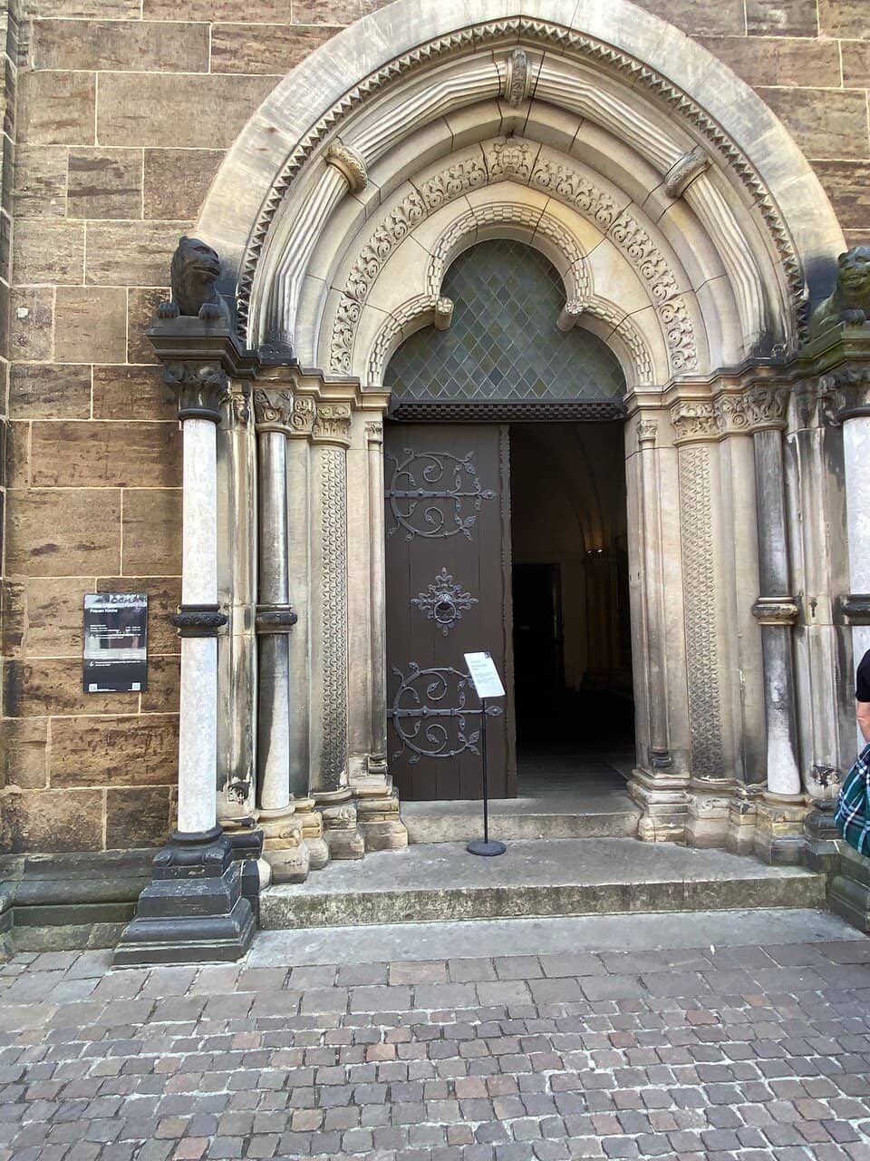 Alfred Manessier Stained-Glass Windows