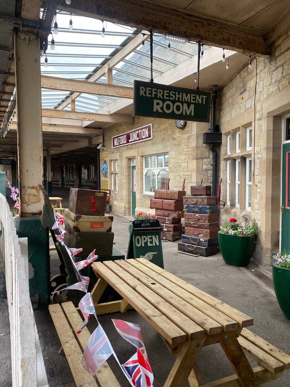 Friendly & Knowledgeable Staff