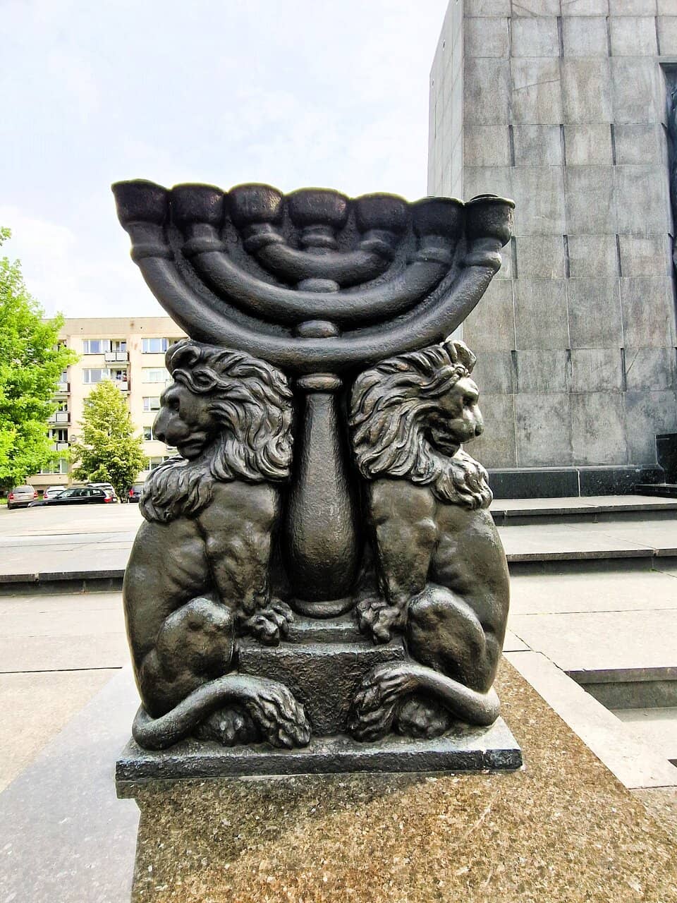 Willy Brandt's Kneel