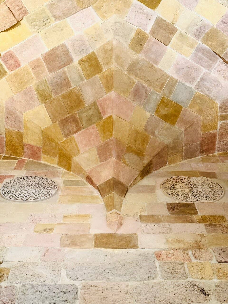 Shadow Play Phenomenon